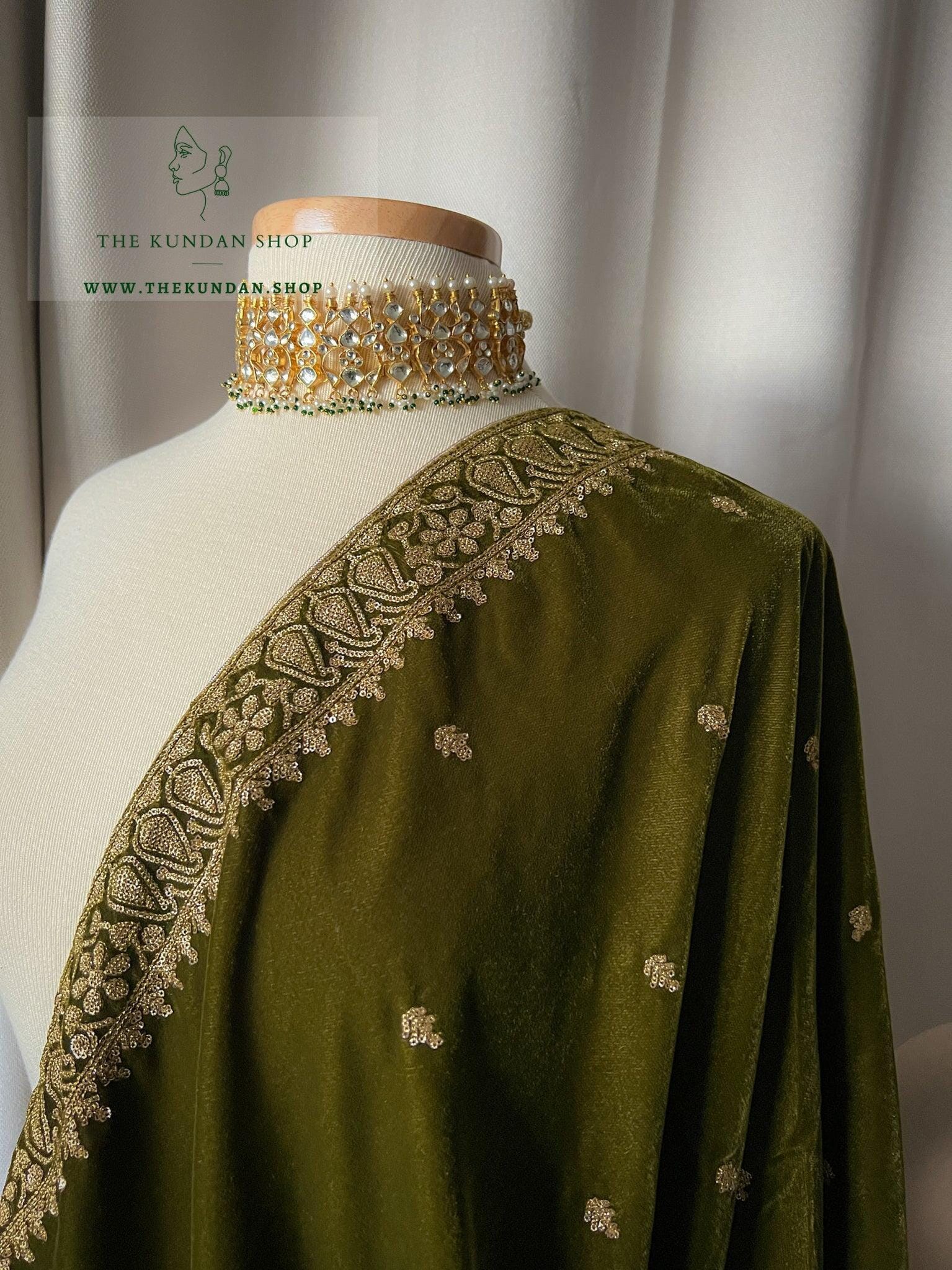 Twinkle in Mehndi Green Dupatta THE KUNDAN SHOP 