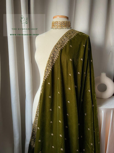 Twinkle in Mehndi Green Dupatta THE KUNDAN SHOP 