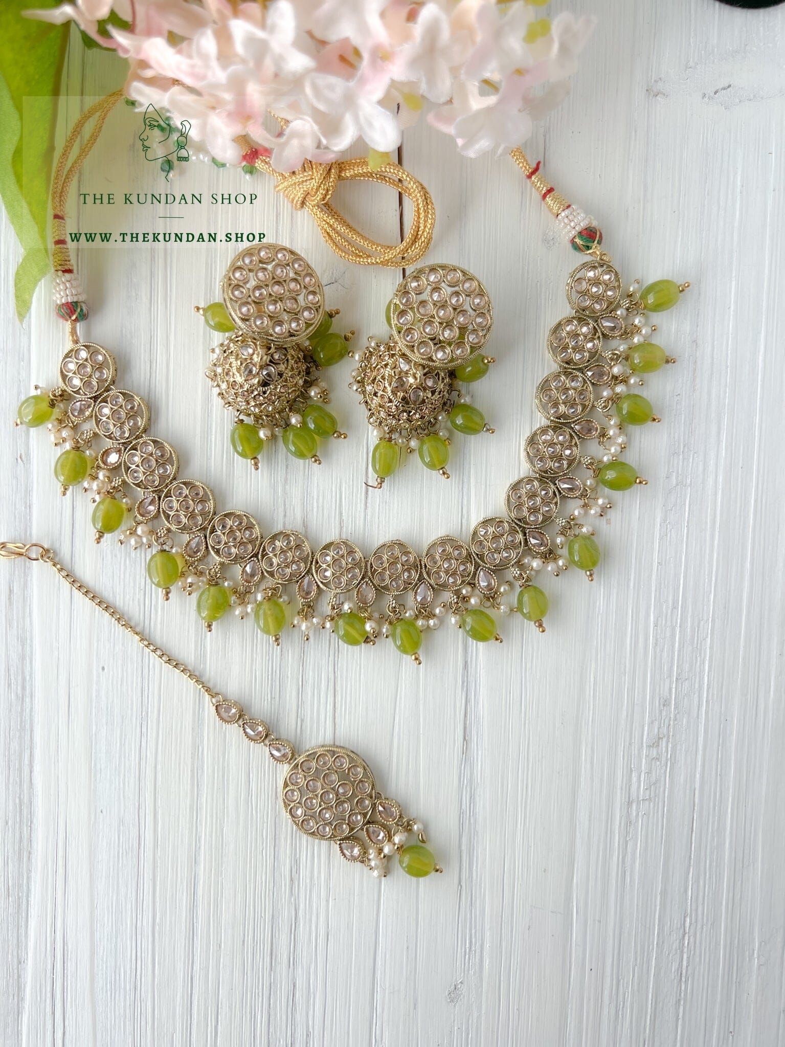 A Nice Touch in Mehendi Green Necklace Sets THE KUNDAN SHOP 