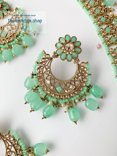 Dynamic in Mint Green Necklace Sets THE KUNDAN SHOP 
