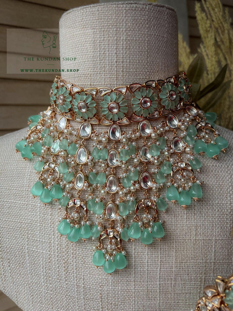 Riveting in Mint Necklace Sets THE KUNDAN SHOP 
