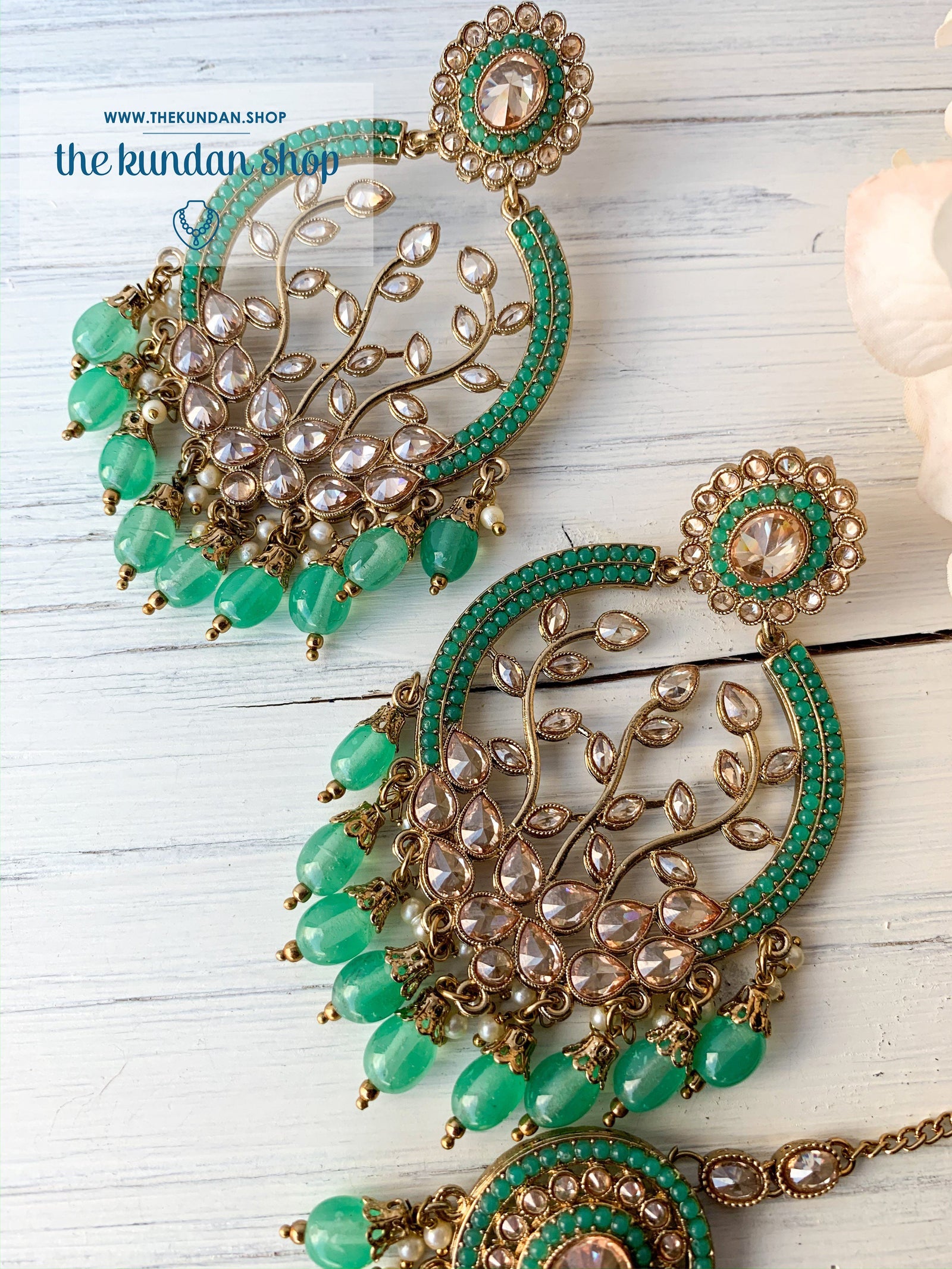 Smooth Move - Mint, Earrings + Tikka - THE KUNDAN SHOP