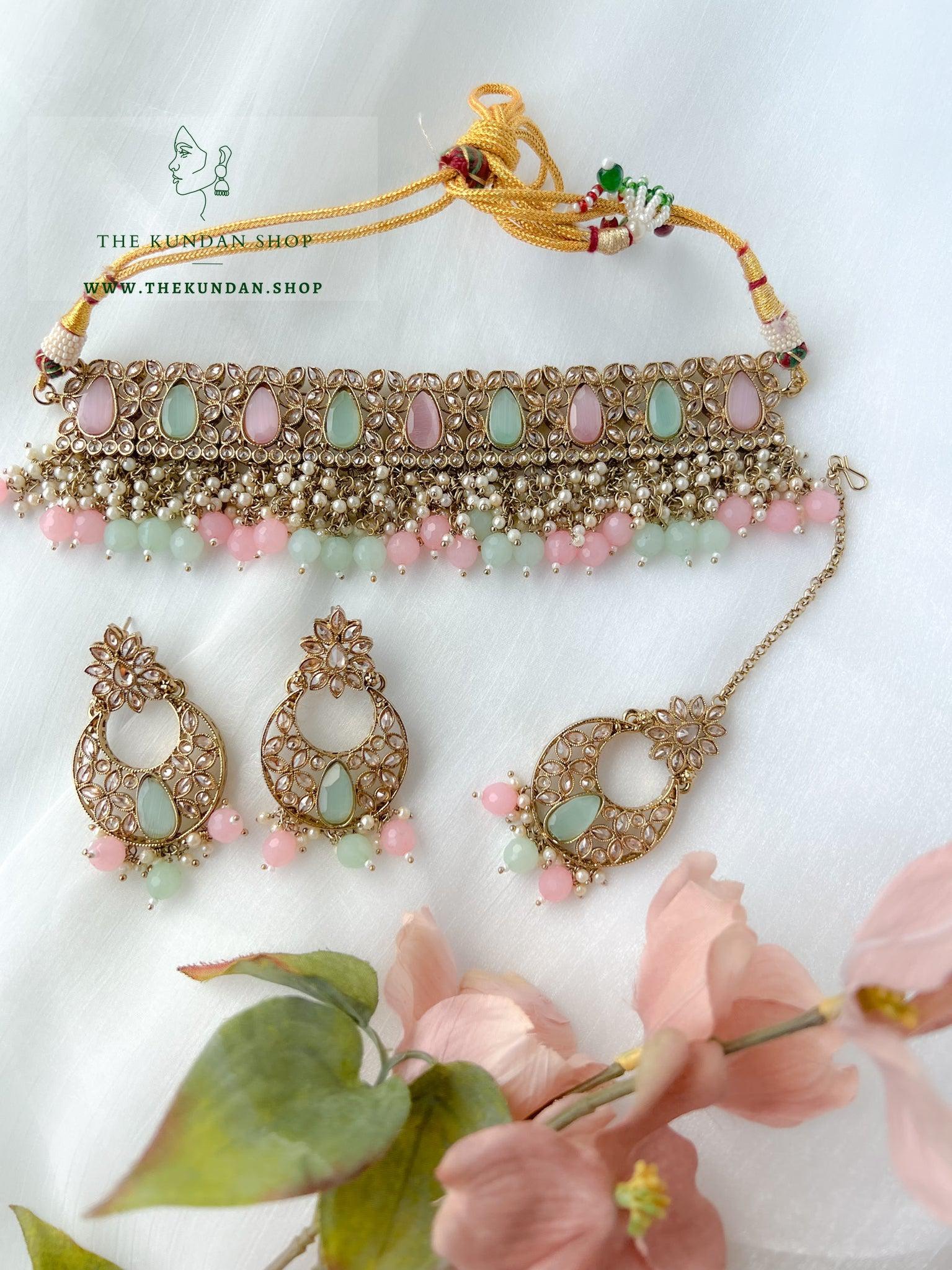 Oversight in Mint & Pink Necklace Sets THE KUNDAN SHOP 
