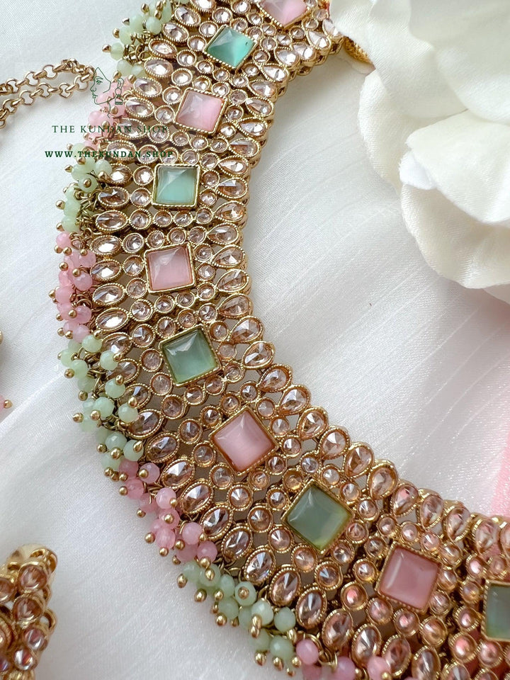 Lucky in Mint & Pink Necklace Sets THE KUNDAN SHOP 