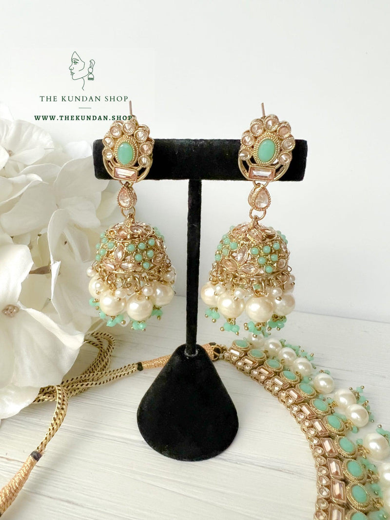 Good Intentions in Mint Necklace Sets THE KUNDAN SHOP 