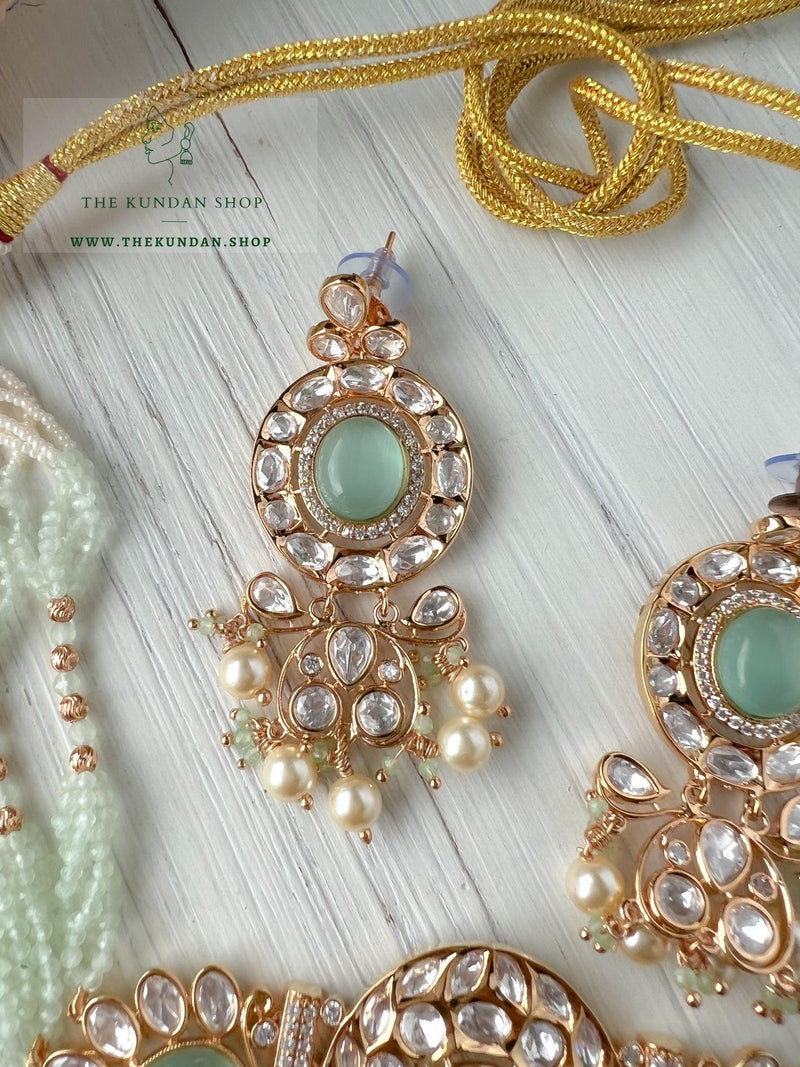 Idyllic Kundan in Mint Necklace Sets THE KUNDAN SHOP 