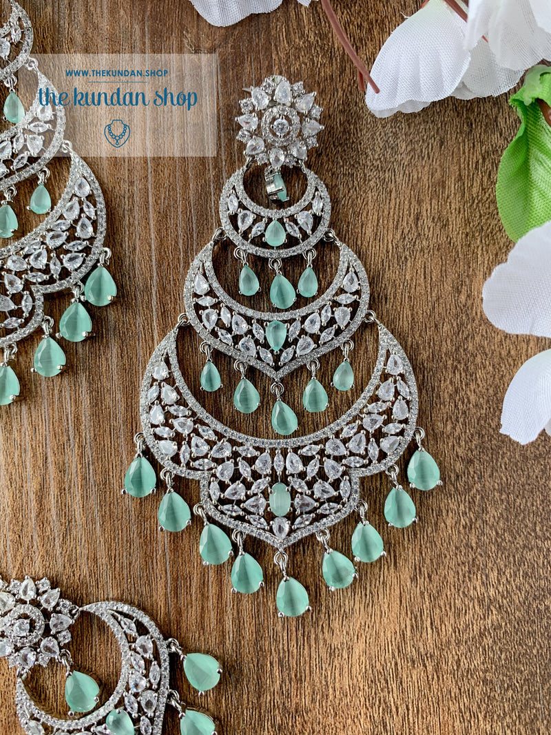 Dreaming in Silver & Mint Earrings + Tikka THE KUNDAN SHOP 