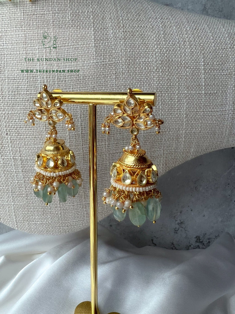 Apparant in Sage Necklace Sets THE KUNDAN SHOP 