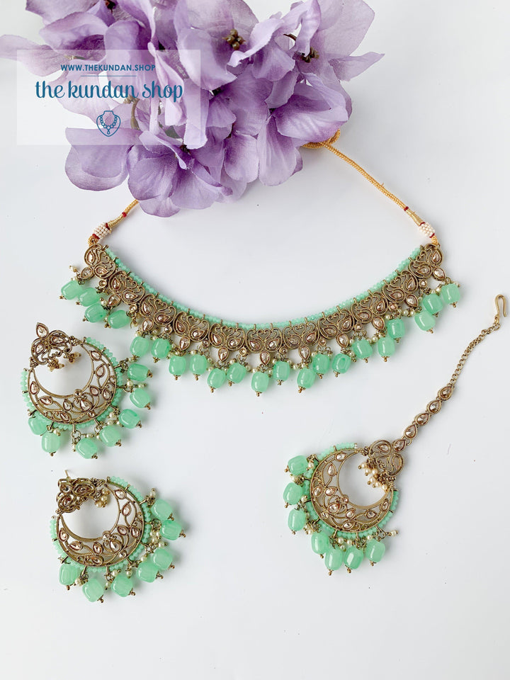 Modest in Mint Necklace Sets THE KUNDAN SHOP 