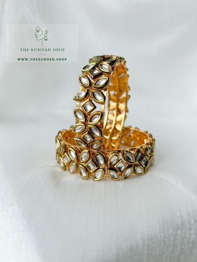 Petals in Kundan Kadde Bangles THE KUNDAN SHOP 