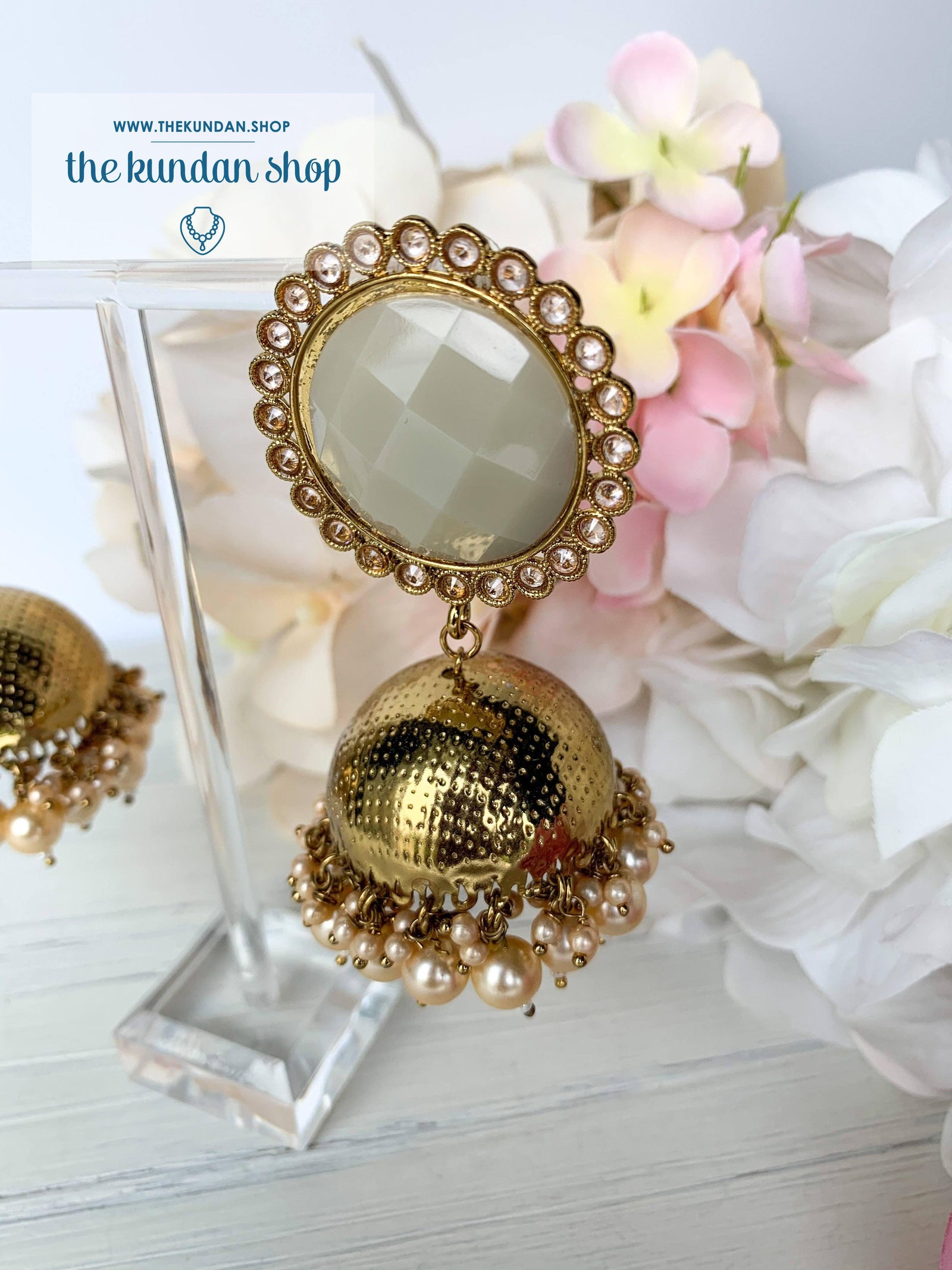 Beaming Jhumkis, Earrings - THE KUNDAN SHOP