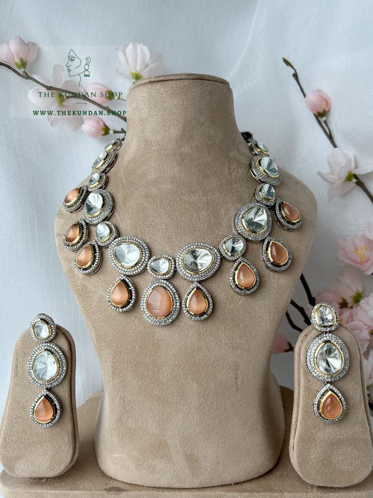 Peach 2025 necklace set