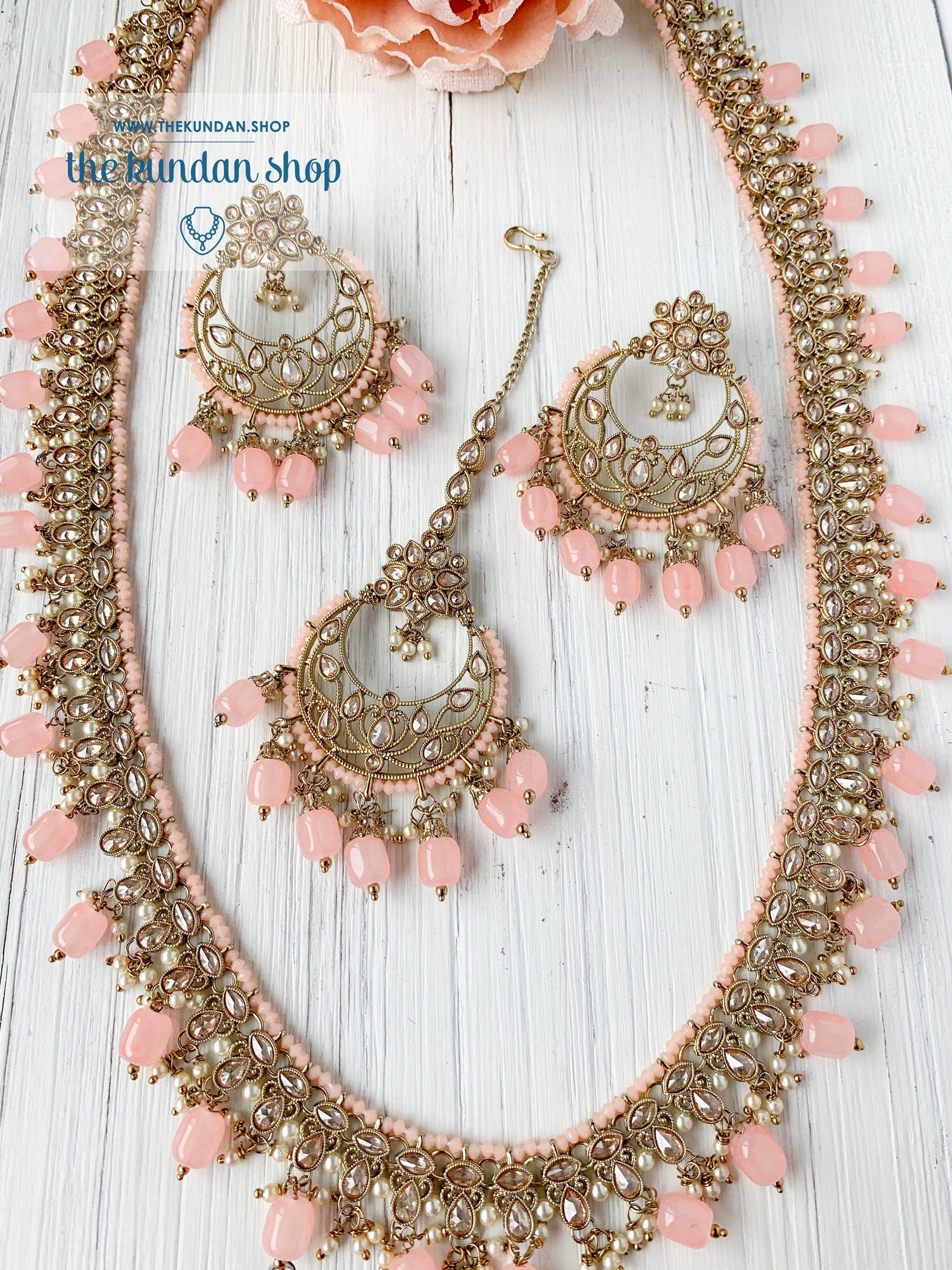 Vigorous in Peach Necklace Sets THE KUNDAN SHOP 