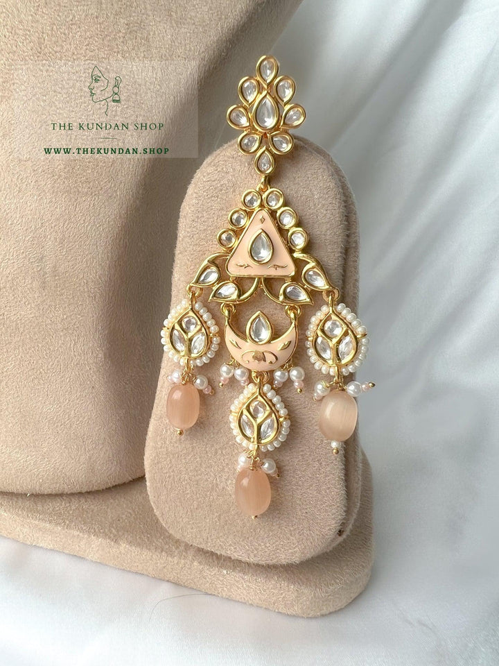 Valued in Peach Necklace Sets THE KUNDAN SHOP 