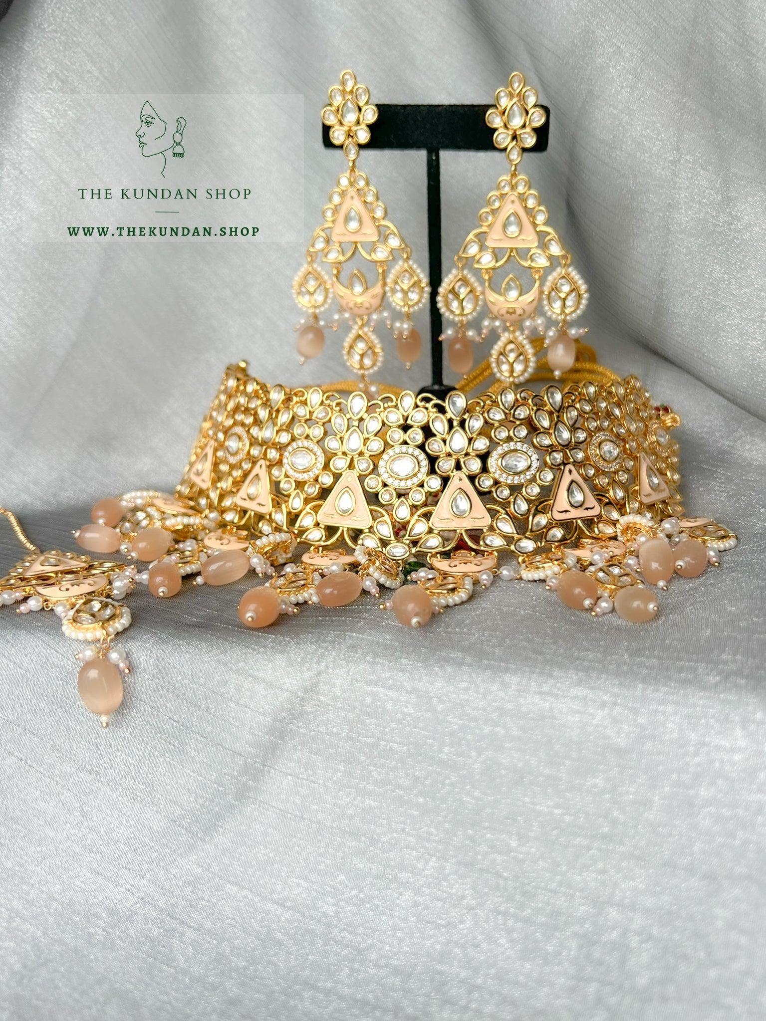 Valued in Peach Necklace Sets THE KUNDAN SHOP 