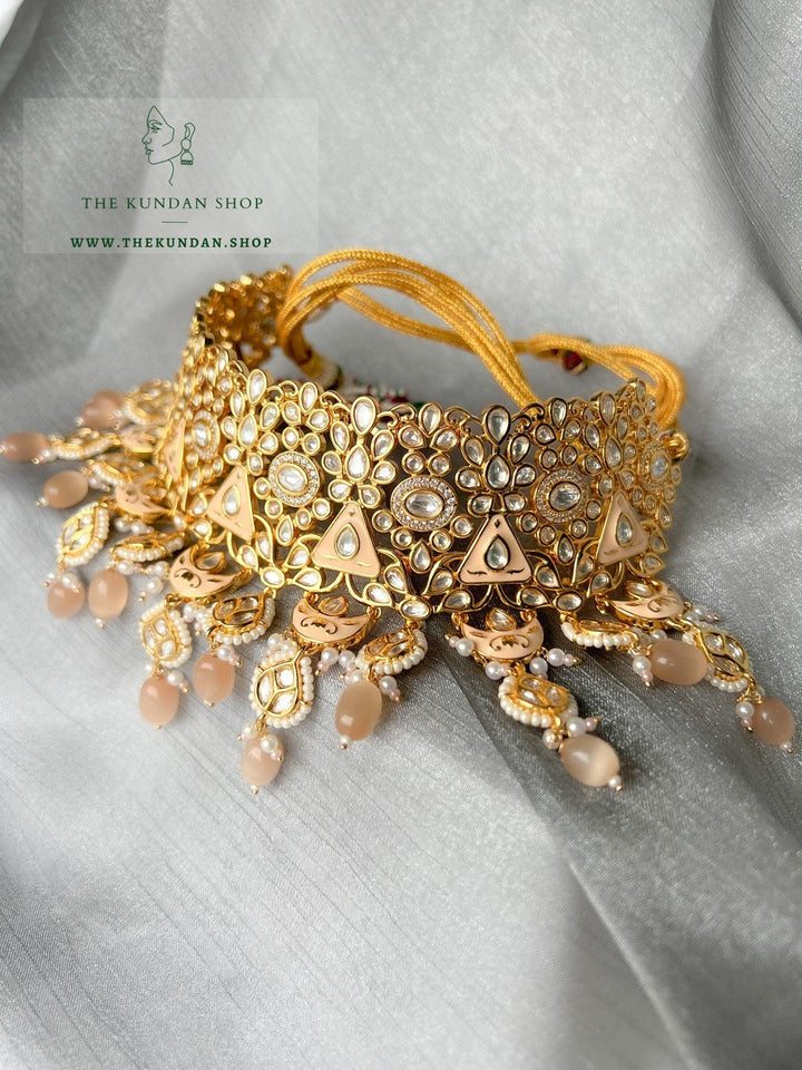 Valued in Peach Necklace Sets THE KUNDAN SHOP 