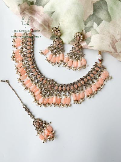 Tonights Best in Peach Necklace Sets THE KUNDAN SHOP 