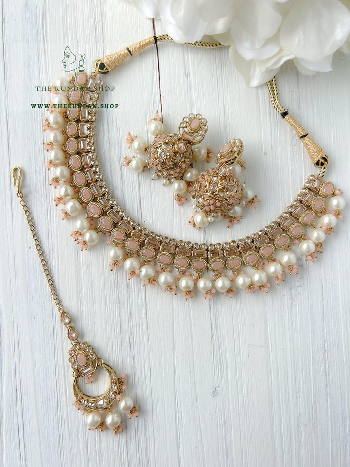 Good Intentions in Peach Necklace Sets THE KUNDAN SHOP 