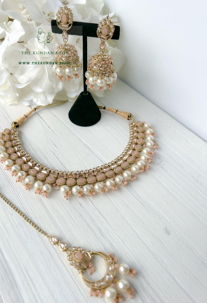 Good Intentions in Peach Necklace Sets THE KUNDAN SHOP 