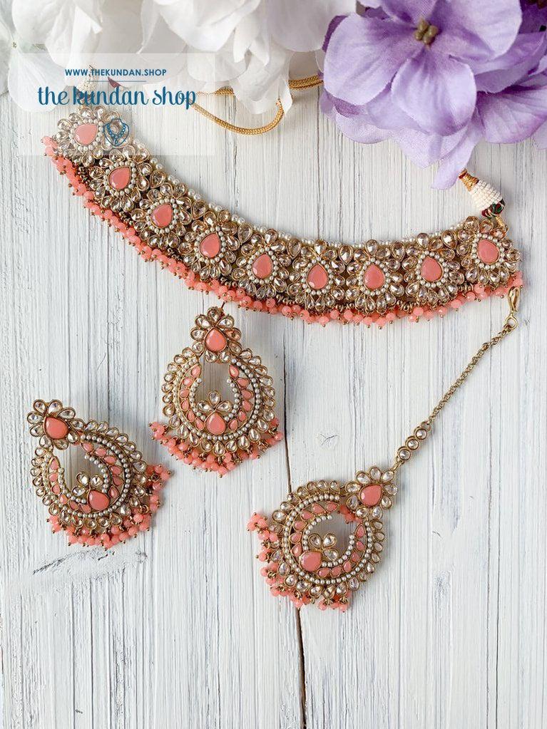 Triumphant in Peach Necklace Sets THE KUNDAN SHOP 