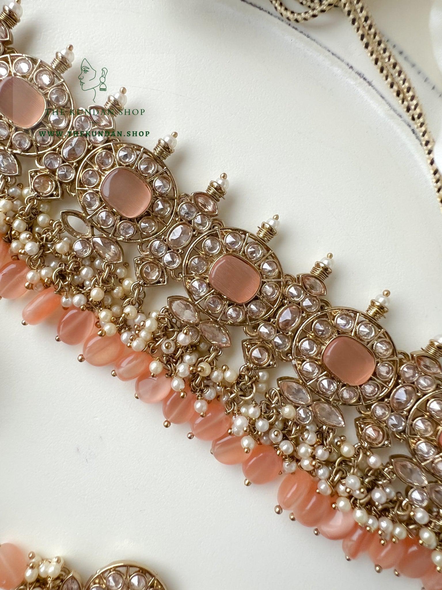 Temptation in Peach Necklace Sets THE KUNDAN SHOP 