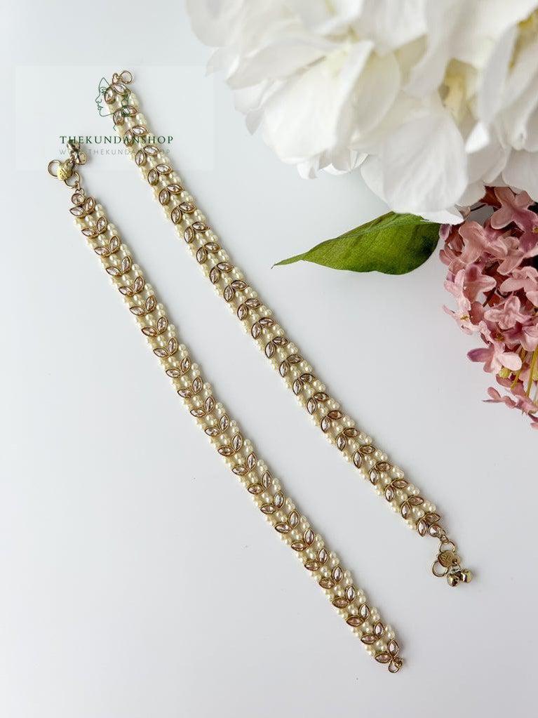 A Limit in Pearl Anklets Anklets THE KUNDAN SHOP 