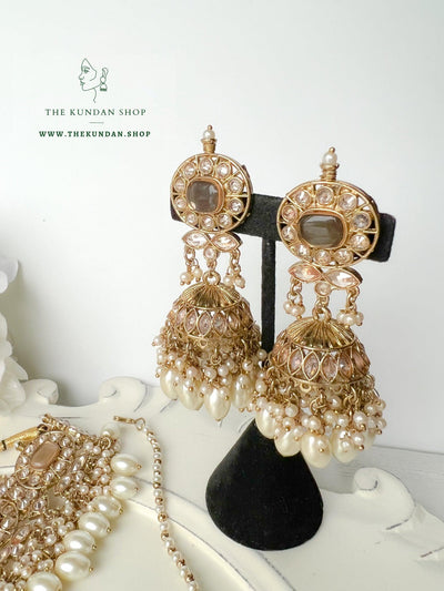 Temptation in Pearl Necklace Sets THE KUNDAN SHOP 