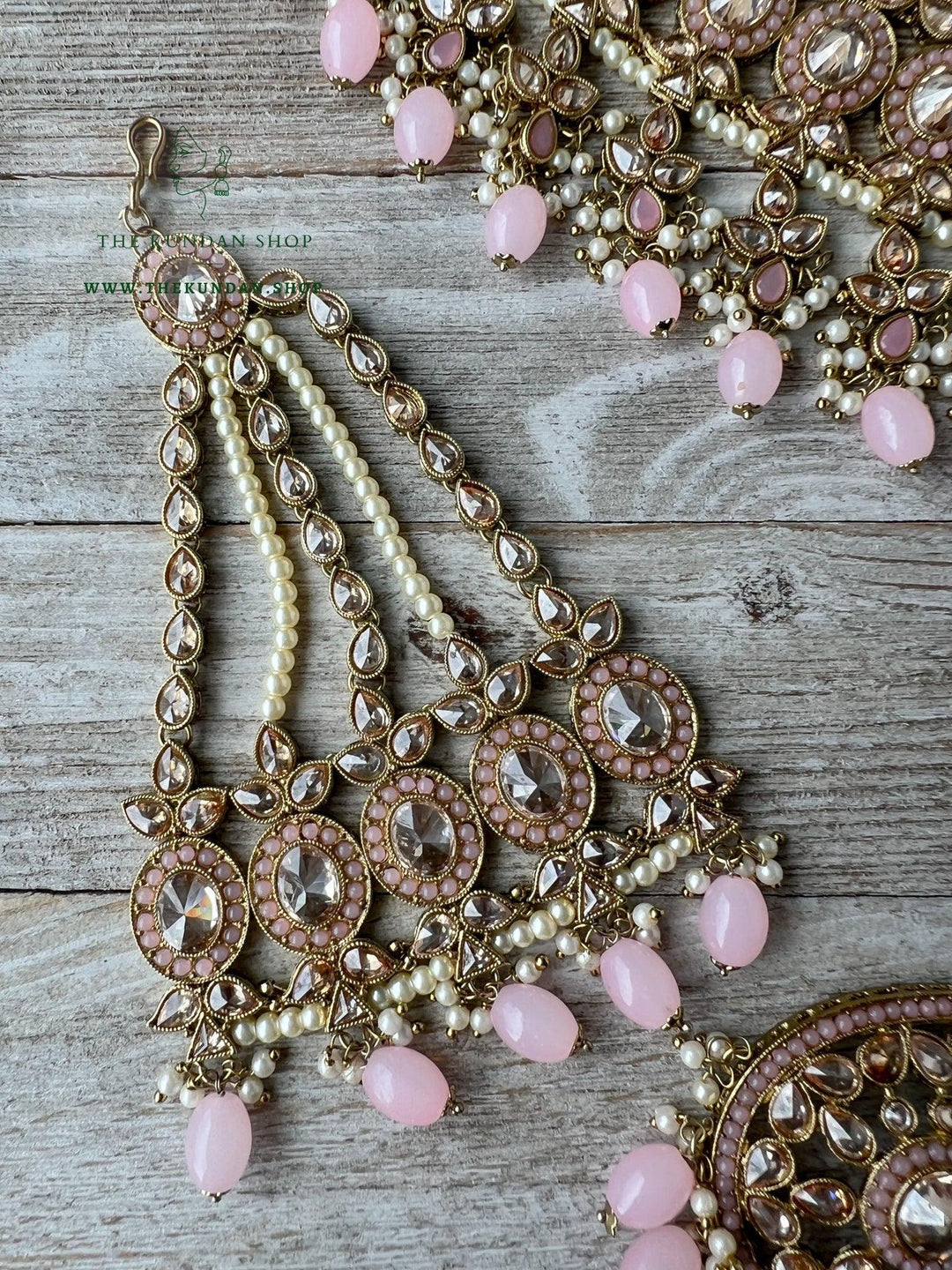 Dignify Set in Pink Necklace Sets THE KUNDAN SHOP 