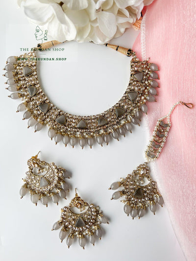 Pristine in Grey Necklace Sets THE KUNDAN SHOP 