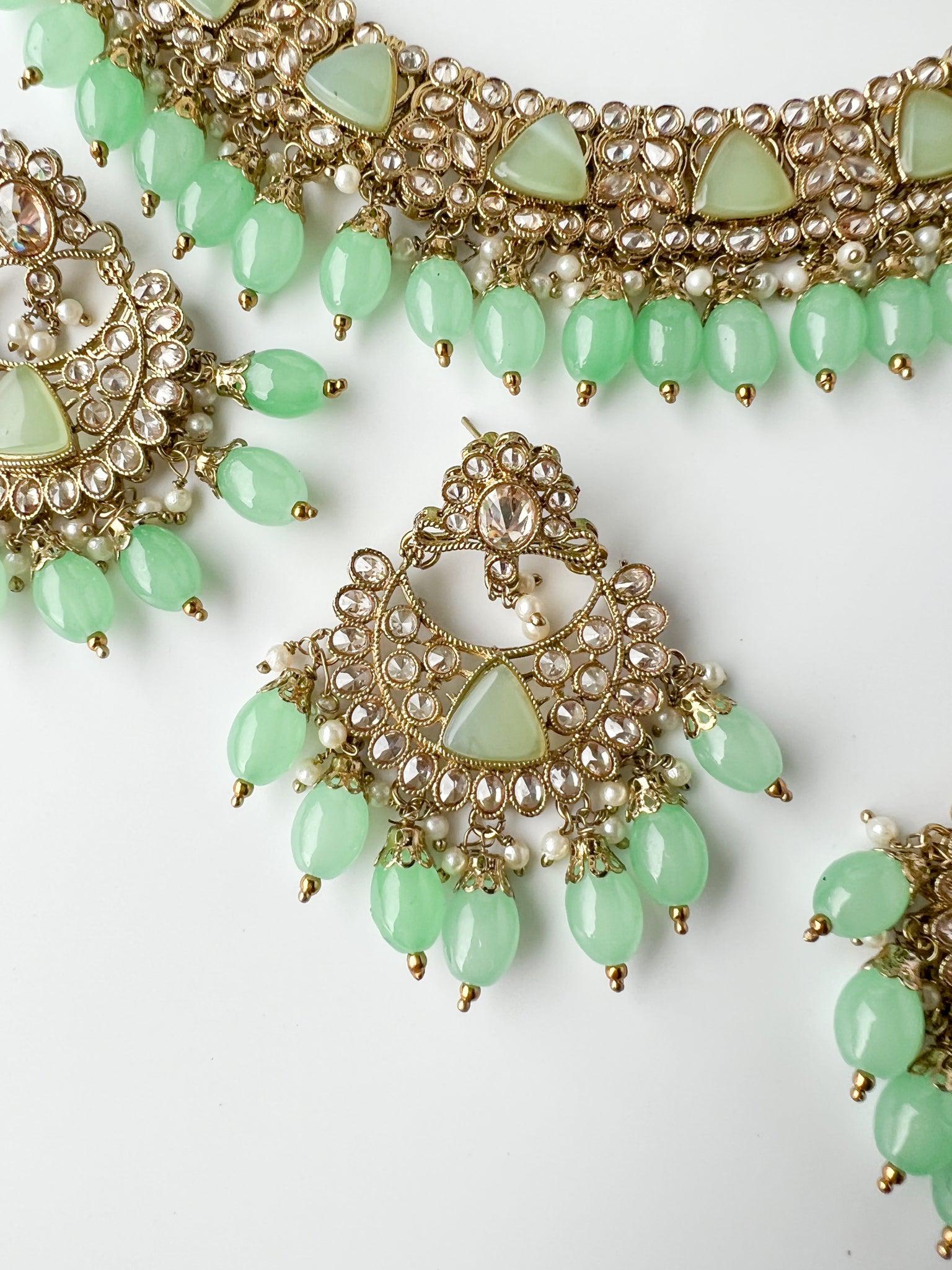 Pristine in Mint Necklace Sets THE KUNDAN SHOP 