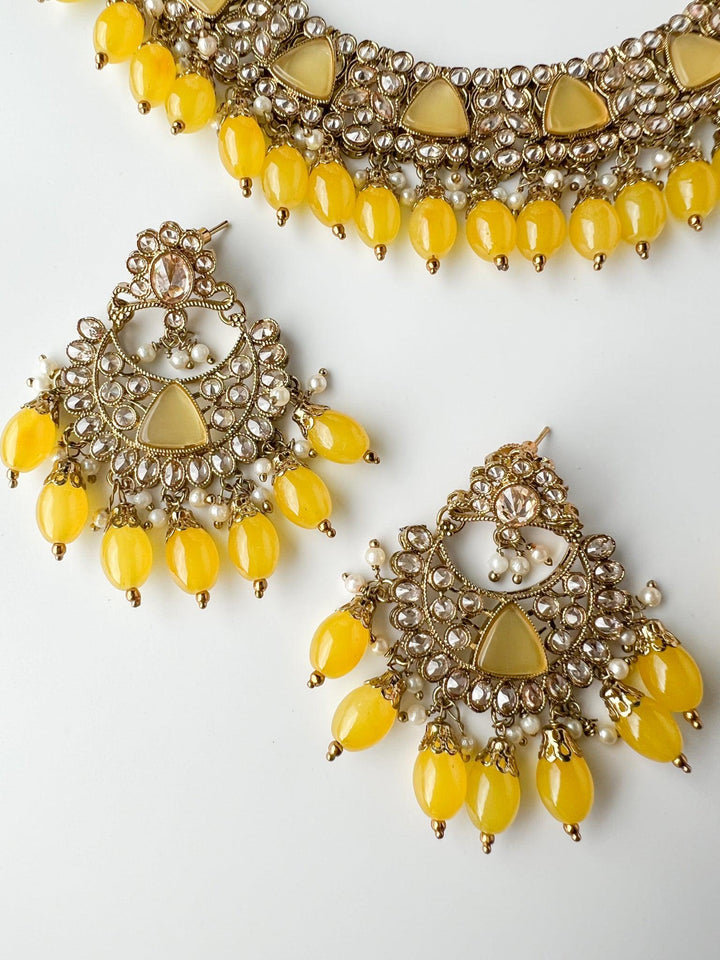 Pristine in Yellow Necklace Sets THE KUNDAN SHOP 