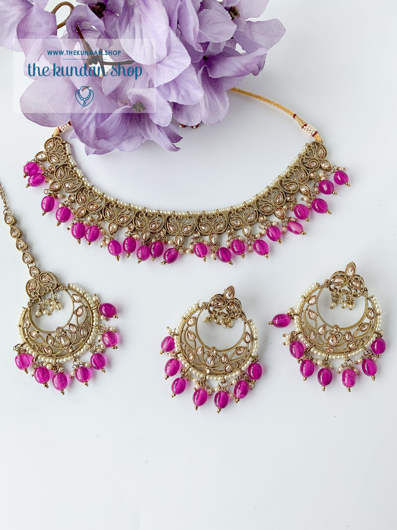 Modest in Purple Necklace Sets THE KUNDAN SHOP 
