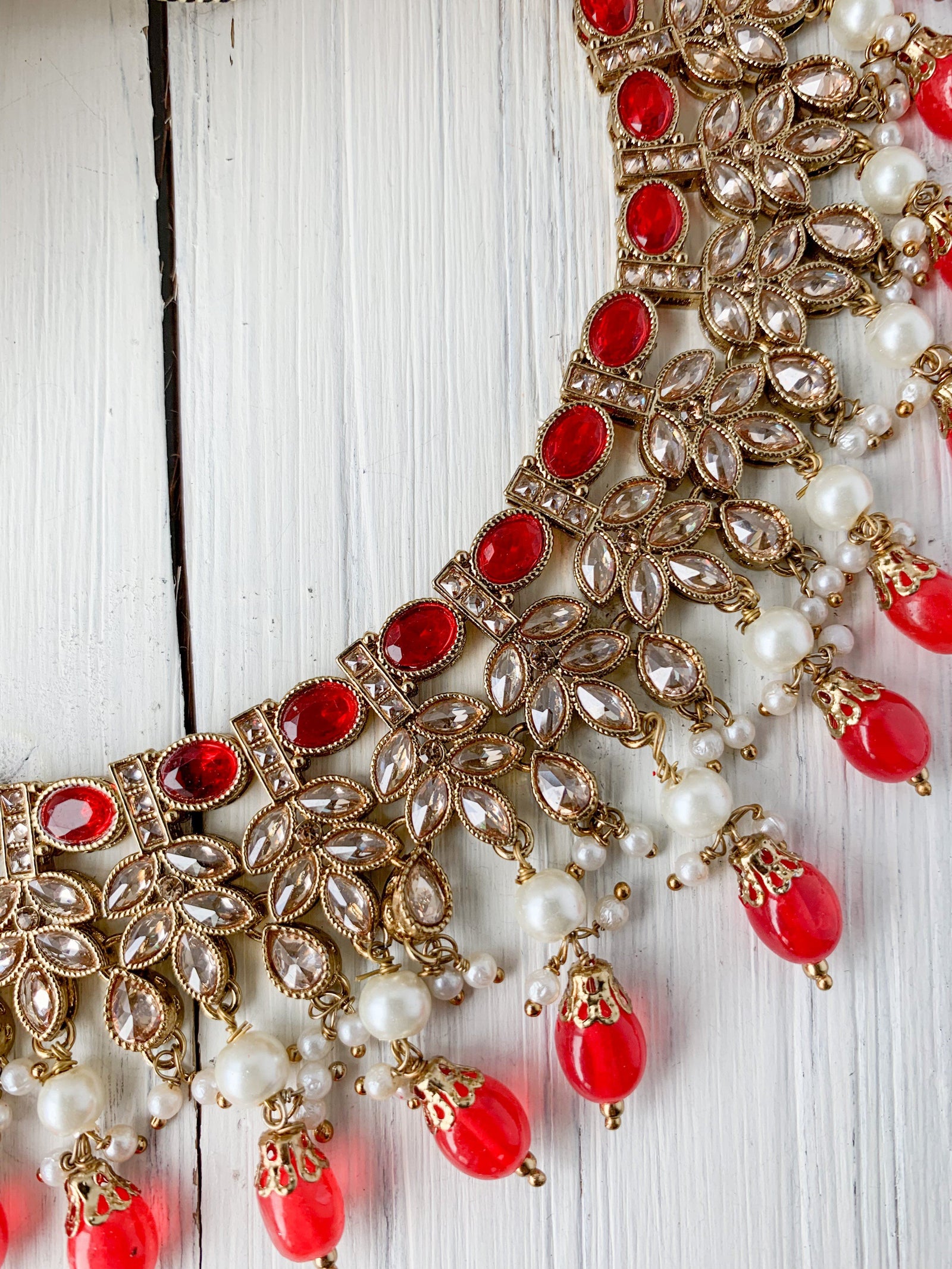 Runaway in Red Necklace Sets THE KUNDAN SHOP 