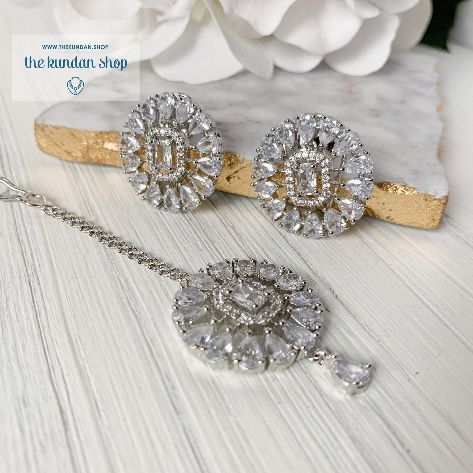 Round AD Studs & Tikka Earrings + Tikka THE KUNDAN SHOP Silver 