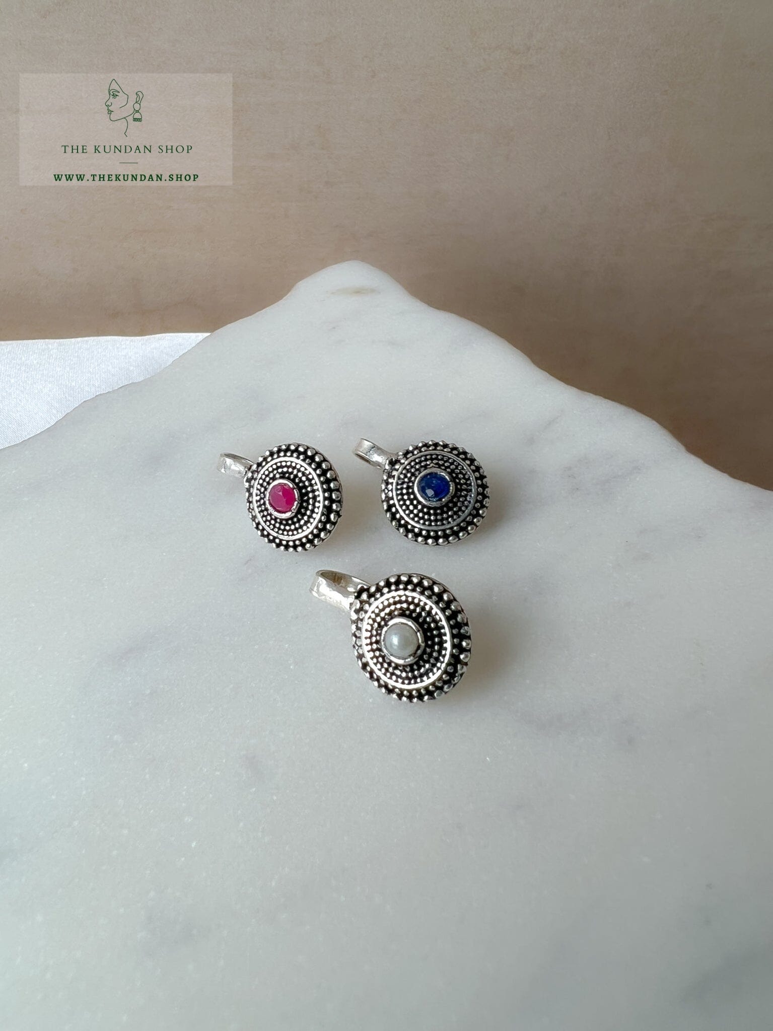 Oxidized Nose Pin - Round 1.0 Naath THE KUNDAN SHOP 