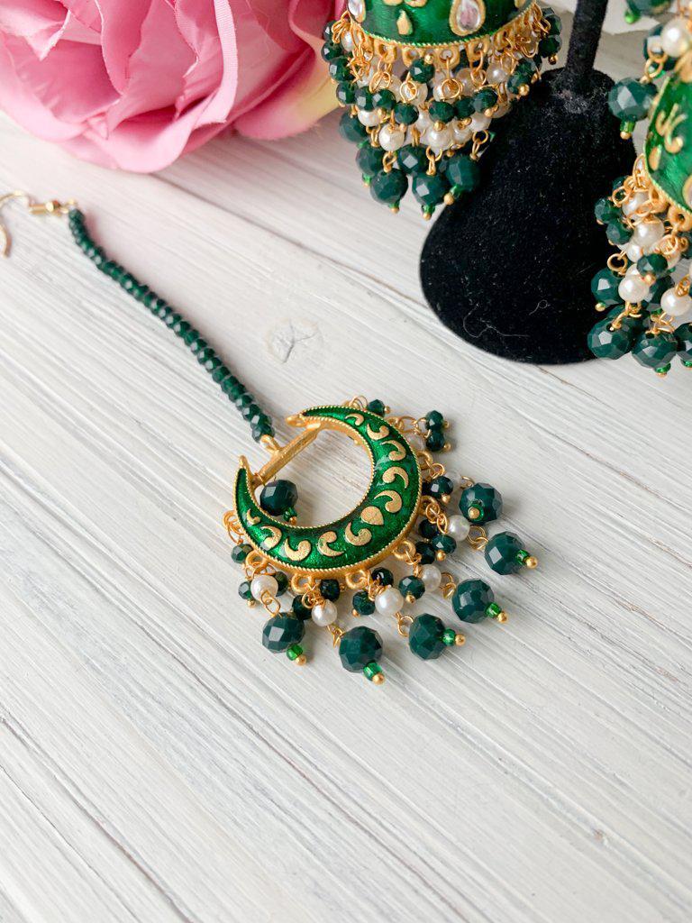Persuasive in Green Earrings + Tikka THE KUNDAN SHOP 