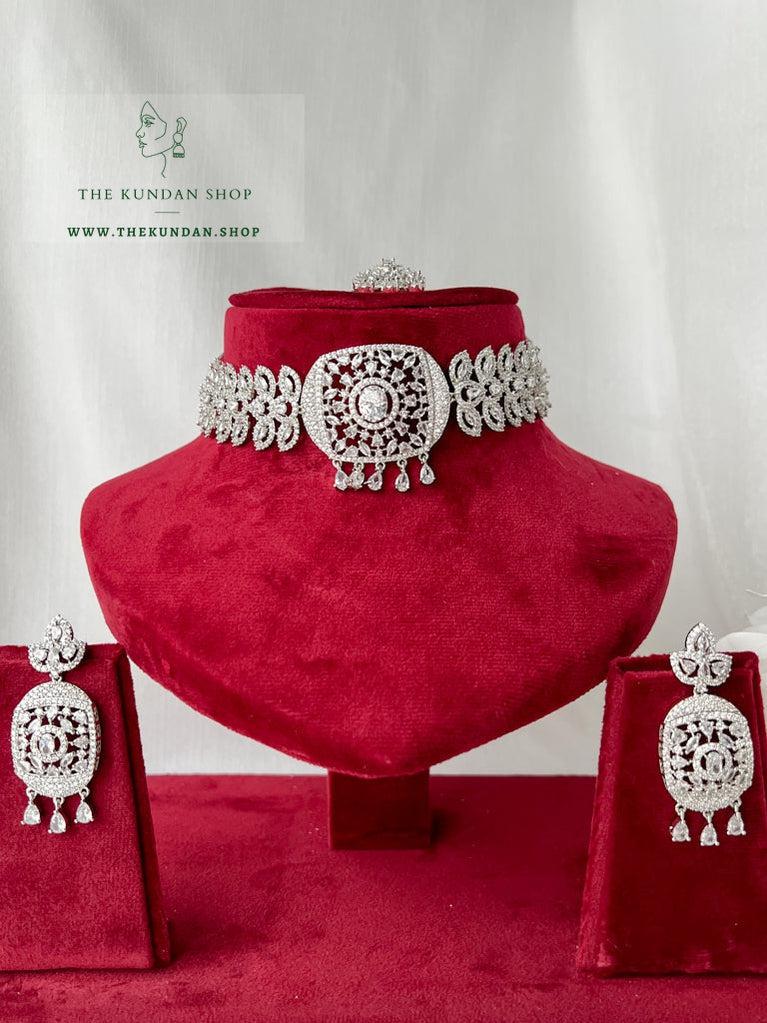 Boundless in Silver Necklace Sets THE KUNDAN SHOP 