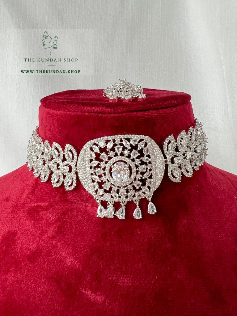 Boundless in Silver Necklace Sets THE KUNDAN SHOP 