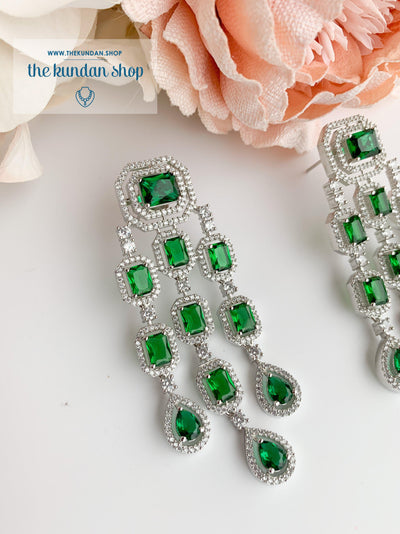A Modern Twist in Silver Earrings THE KUNDAN SHOP Emerald 