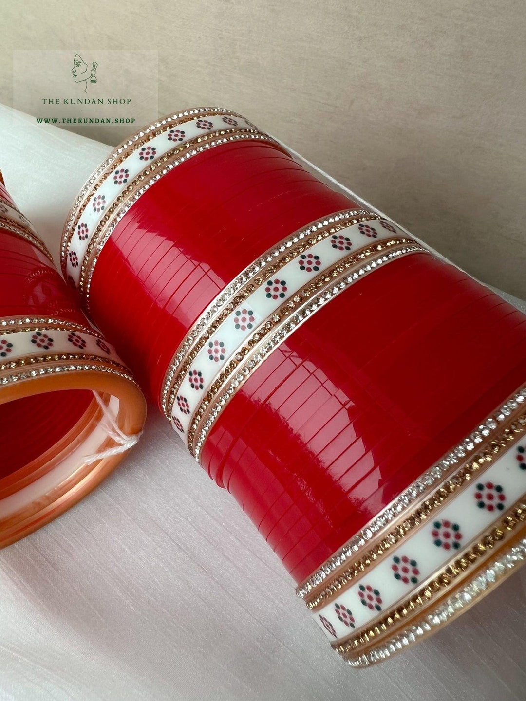 Flower Bindi Chooda in Classic Red Bangles THE KUNDAN SHOP 