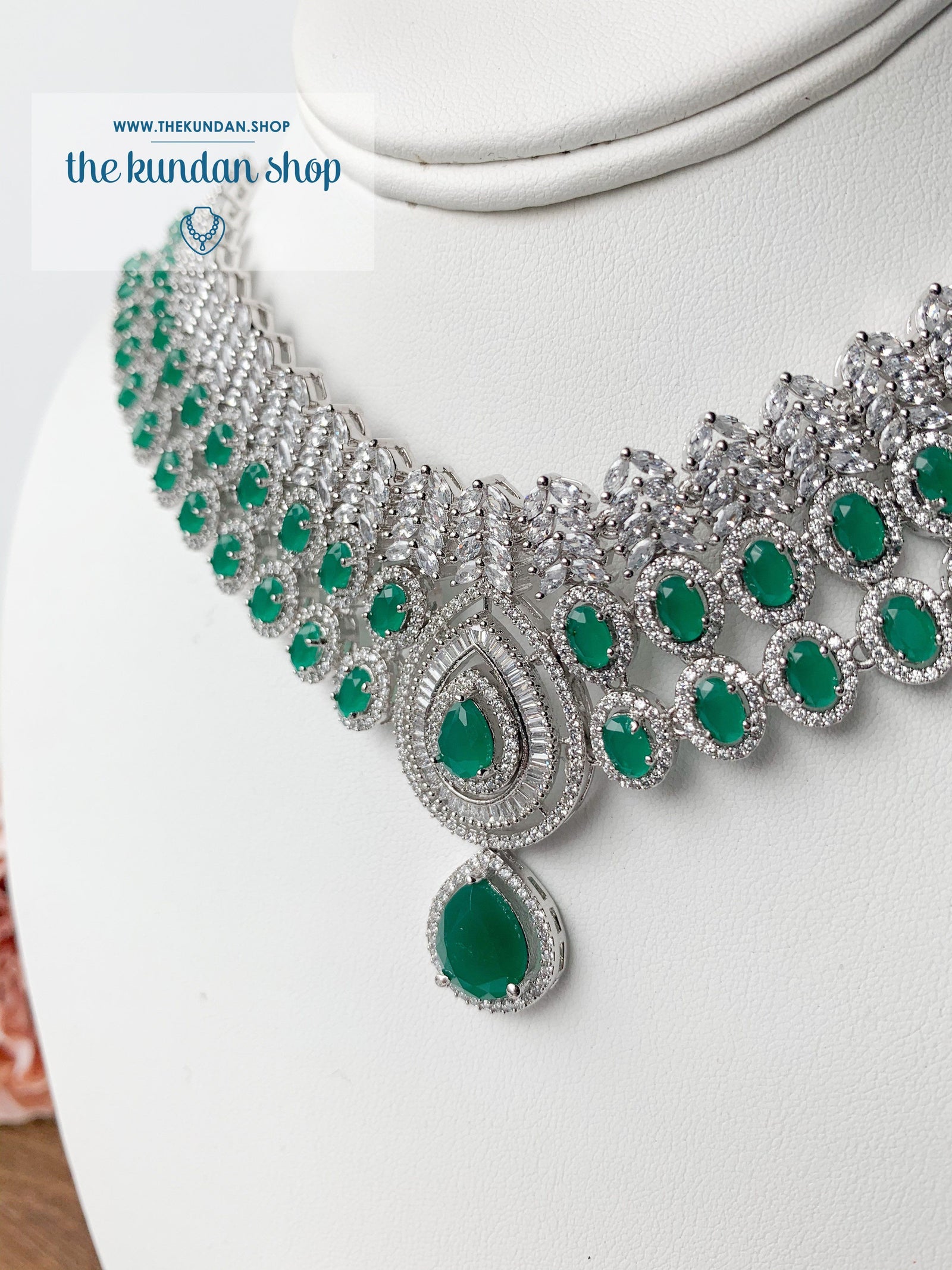 Veiled in Emerald Necklace Sets THE KUNDAN SHOP 