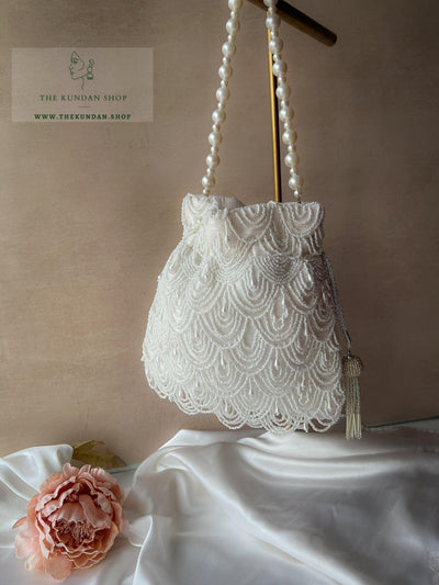 Chic Pouch in White Clutch THE KUNDAN SHOP 