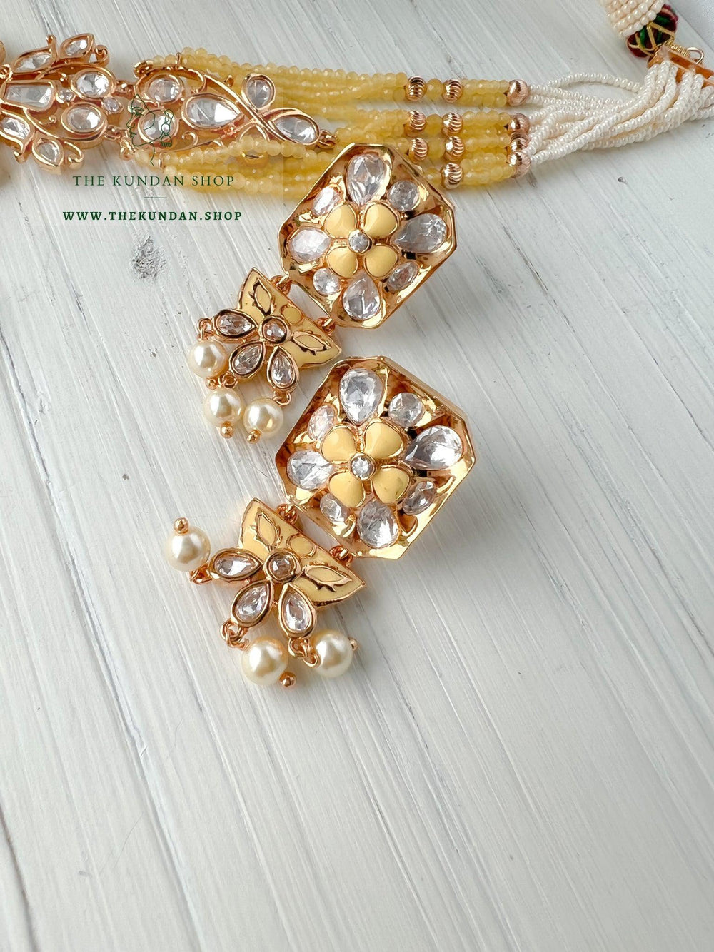 Floral Reflection in Yellow Necklace Sets THE KUNDAN SHOP 