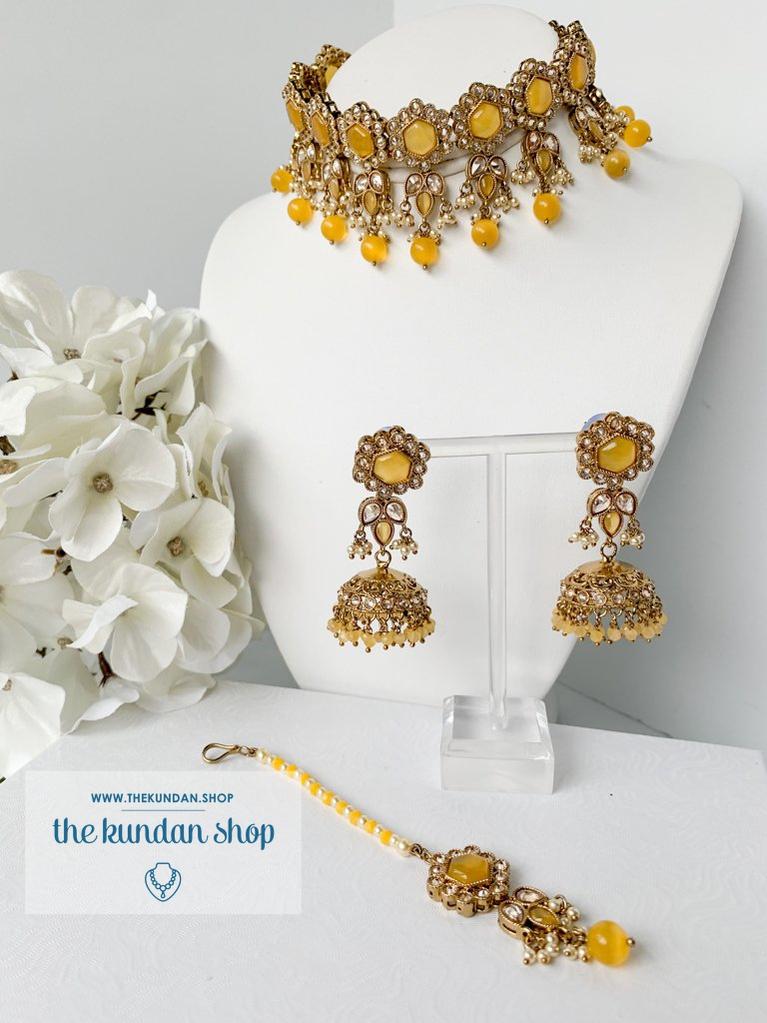 Grounded in Yellow Necklace Sets THE KUNDAN SHOP 