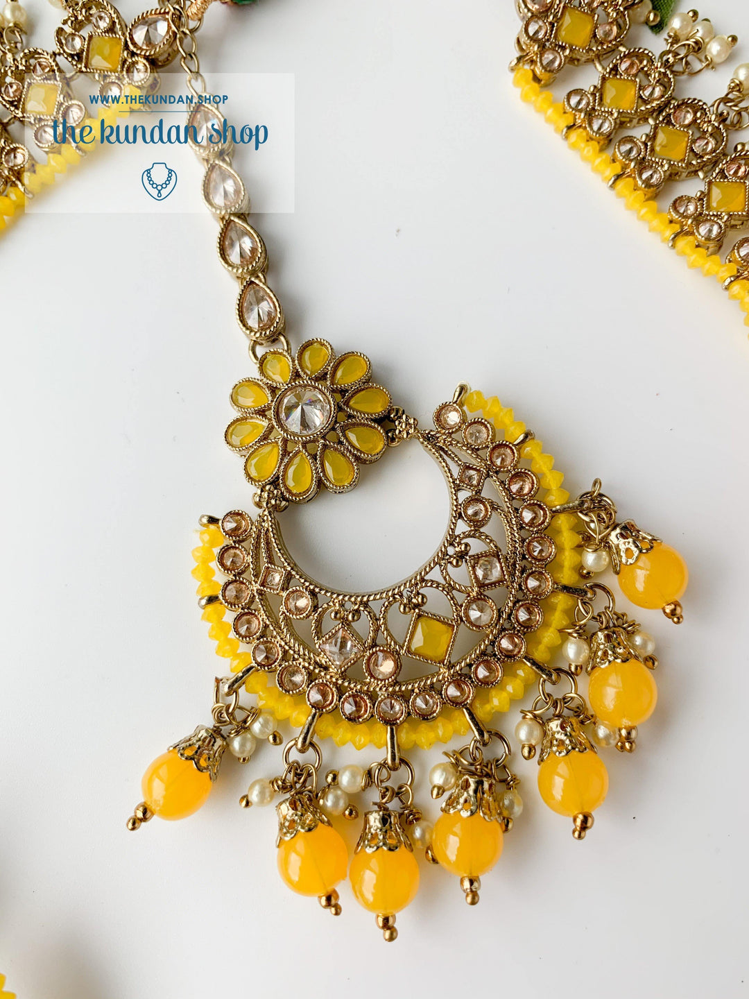 Dynamic in Yellow Necklace Sets THE KUNDAN SHOP 