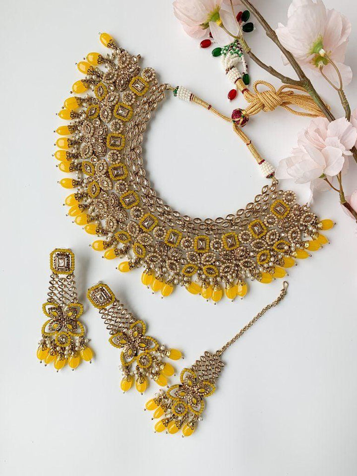 Monarch in Yellow Necklace Sets THE KUNDAN SHOP 