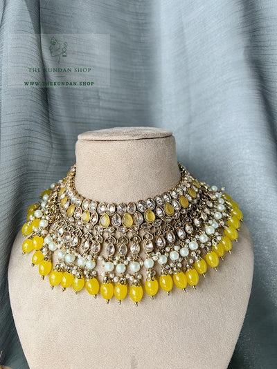 Influential in Yellow Necklace Sets THE KUNDAN SHOP 