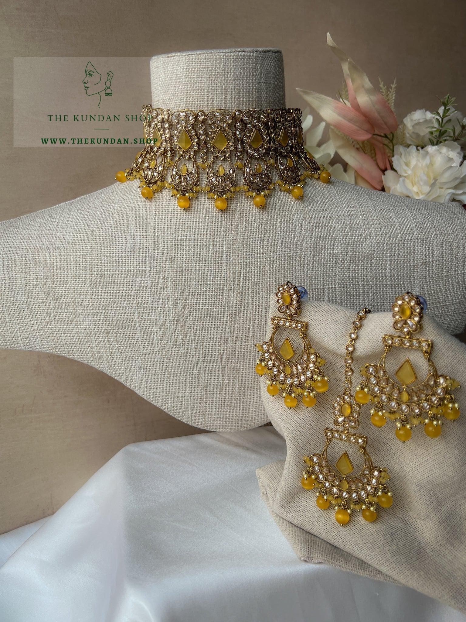 Promising Polki in Yellow Necklace Sets THE KUNDAN SHOP 
