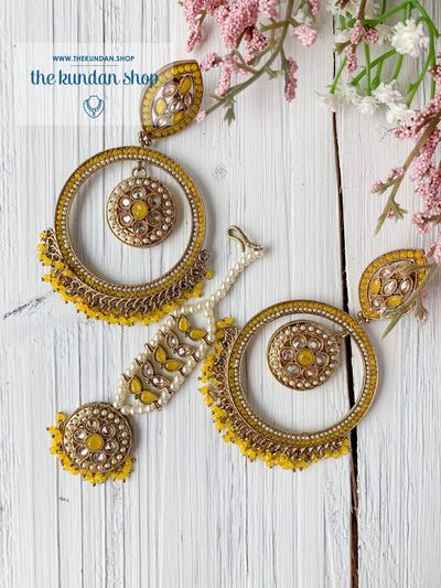 Ardent in Yellow Earrings + Tikka THE KUNDAN SHOP 