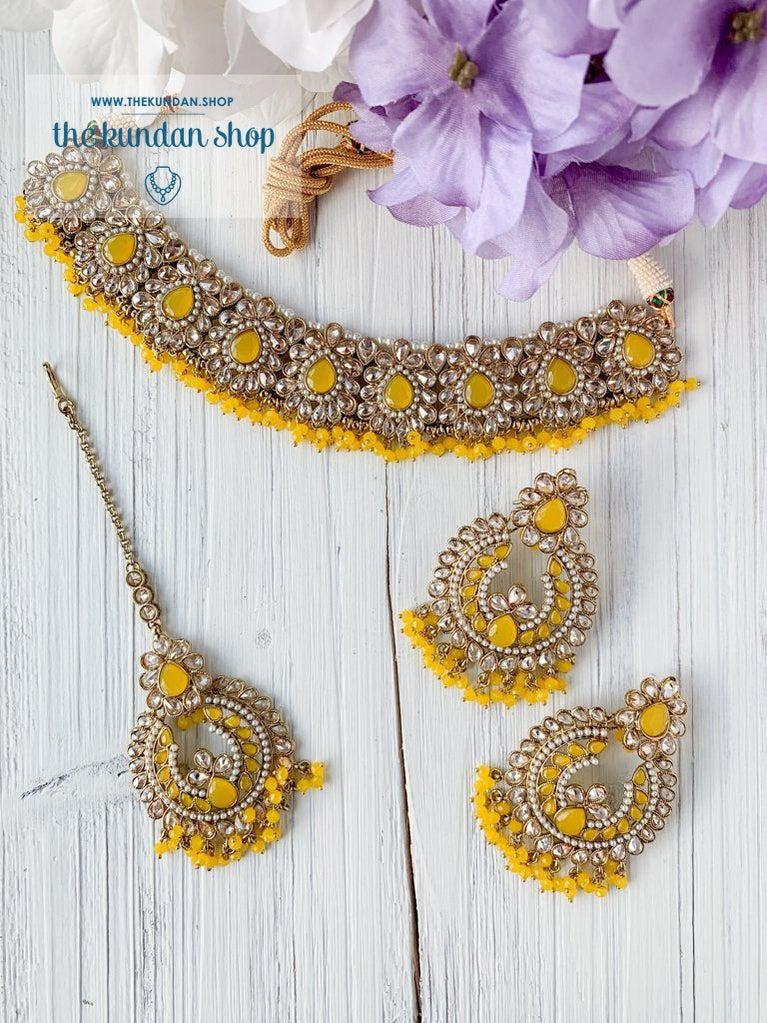 Triumphant in Yellow Necklace Sets THE KUNDAN SHOP 